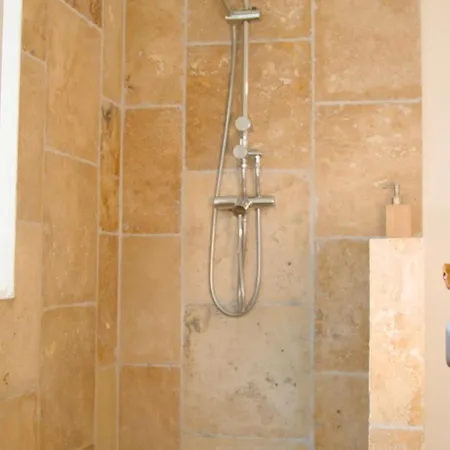 - Chateau Le Noble Appartement *