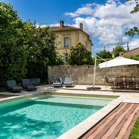 - Chateau Le Noble