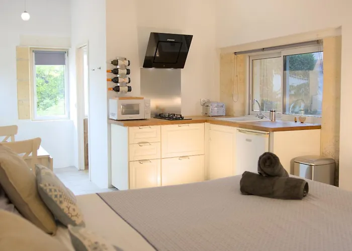 Apartment - Chateau Le Noble *