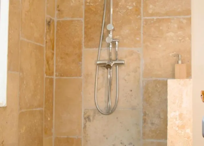 - Chateau Le Noble Apartment *