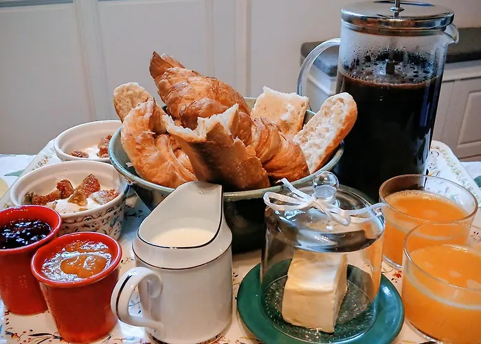 - Chateau Le Noble Apartment