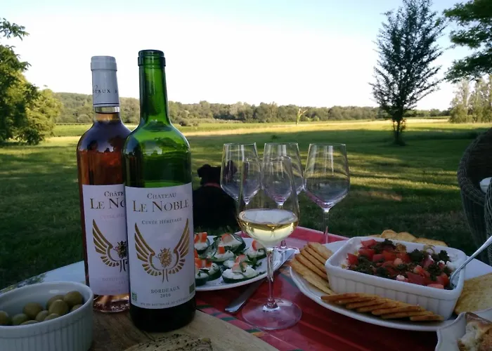 - Chateau Le Noble Lägenhet