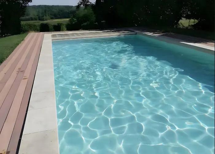 - Chateau Le Noble Apartment